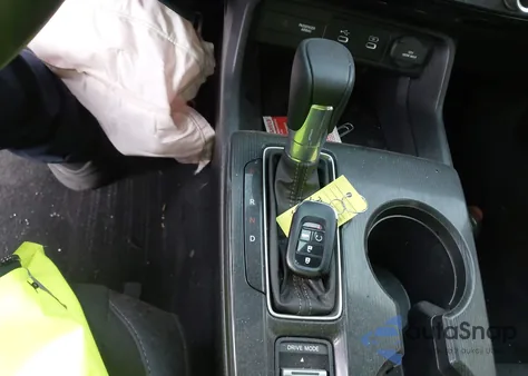 2025 Honda Civic Sport z USA, uszkodzony, nr VIN 2HGFE2F59SH506307